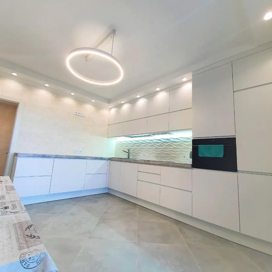 Vip Апартаменты Возле Метро Дарница, Левобережная Kiev